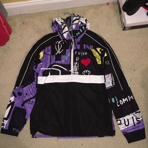 A amazing never wore BKYS windbreaker/raincoat